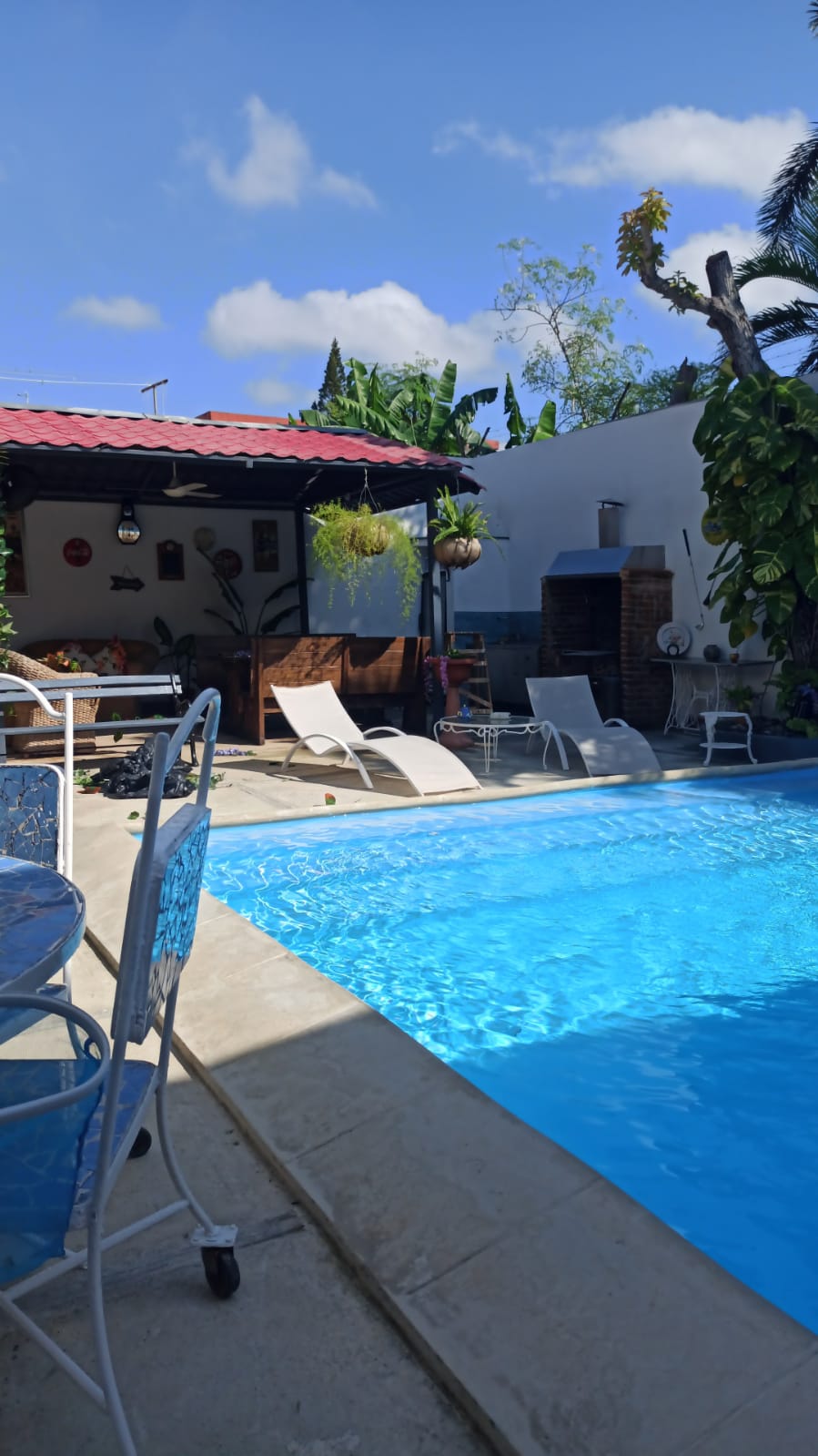 Casa con piscina en el Nuevo Vedado de lujo.