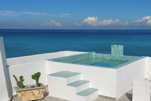 apartamento con vista al mar en Santa Fe, villa con jacuzzi en La Habana, alquiler en Santa Fe Cuba