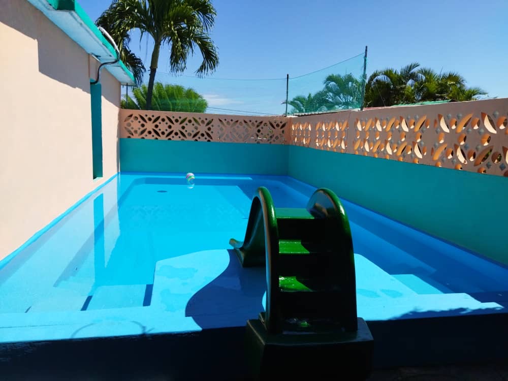 casa con piscina en Guanabo, alquiler de casas en Guanabo, hospedaje cerca de la playa