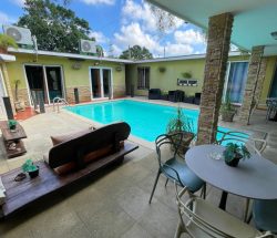 casa en Boyeros con piscina cerca del aeropuerto