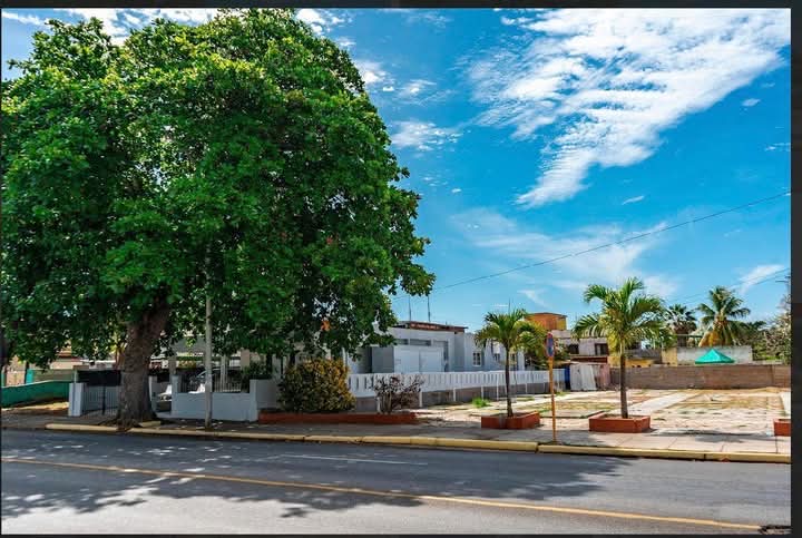 casa-en-Varadero-casa-cerca-de-la-playa-Varadero-alquiler-para-grupos