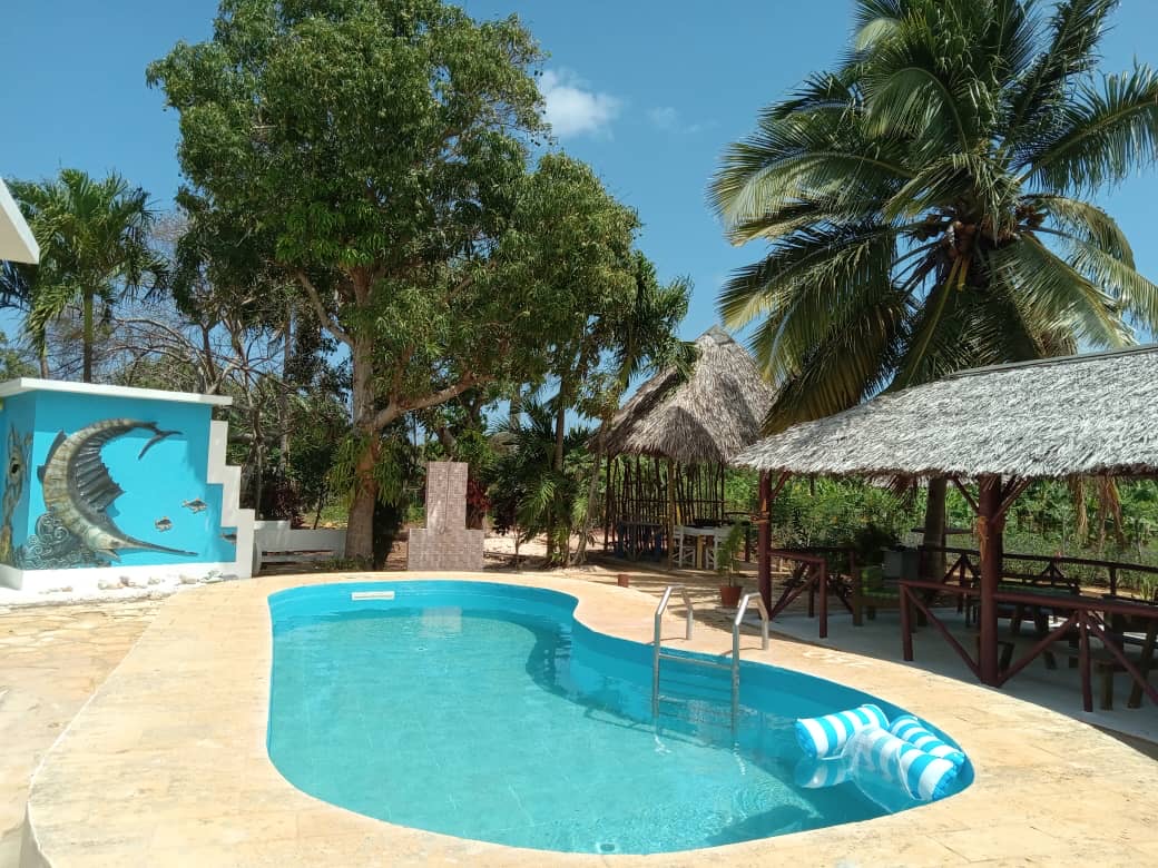 casa en santa marta con pisina privada