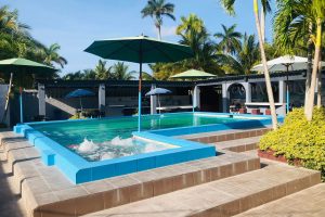 casa grande en Guanabo, casa con jacuzzi en Guanabo, alquiler para grupos en La Habana, casa para eventos Guanabo