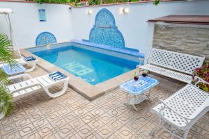 pasadia-en-hostal-en-la-Habana-cerca-del-Cristo