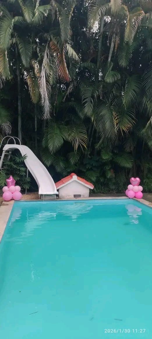 piscina-economica-en-la-lisa-para-celebraciones